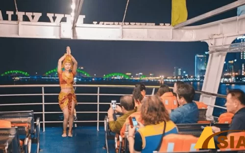 Một số hoạt động thú vị khác trên du thuyền