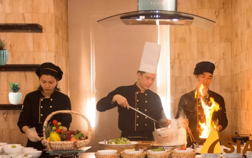 THÔNG TIN VỀ KHÁCH SẠN FIVITEL KING