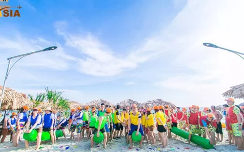 Team building biển Tiên Sa